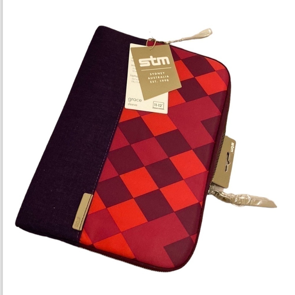 STM Bags Laptop Case . New.